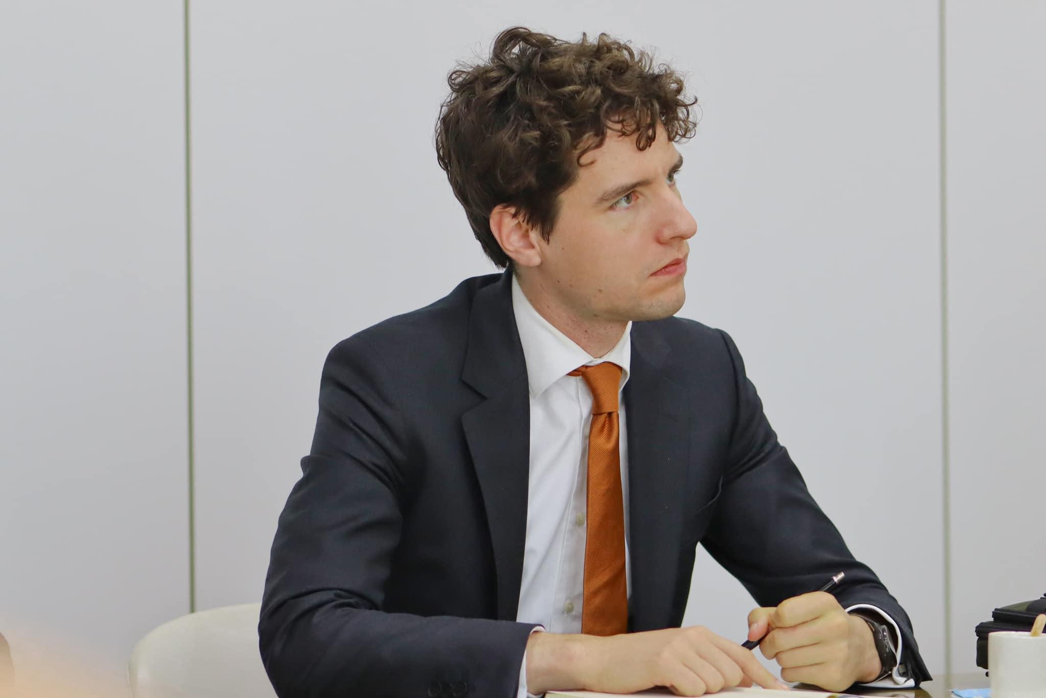 Netherlands Ambassador Joost Klarenbeek Visits Tatweer Research in Benghazi gallery 10